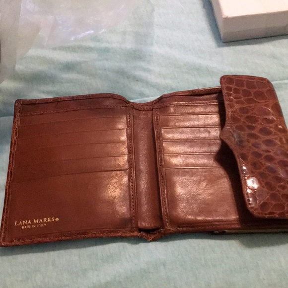 Lana Marks alligator wallet - Picture 1 of 8
